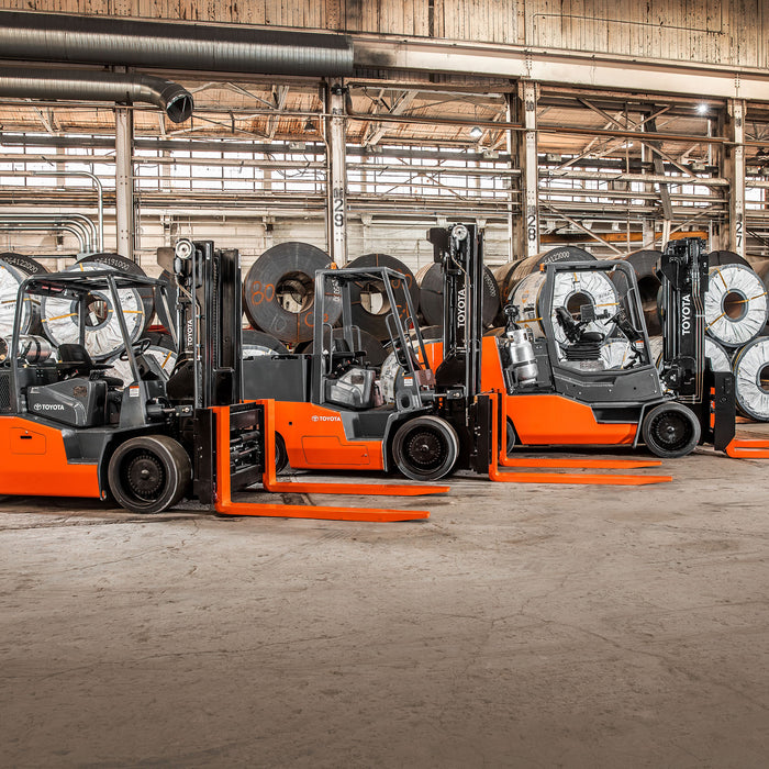 Should You Choose Electric or Gas Forklifts?